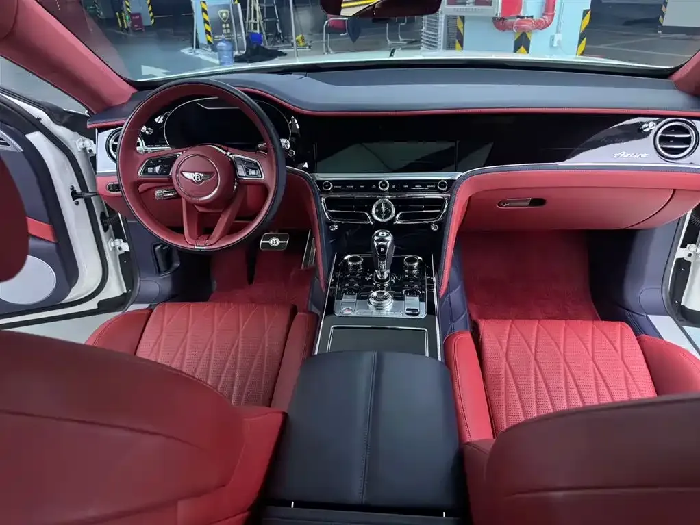 Bentley Flying Spur — фото 7