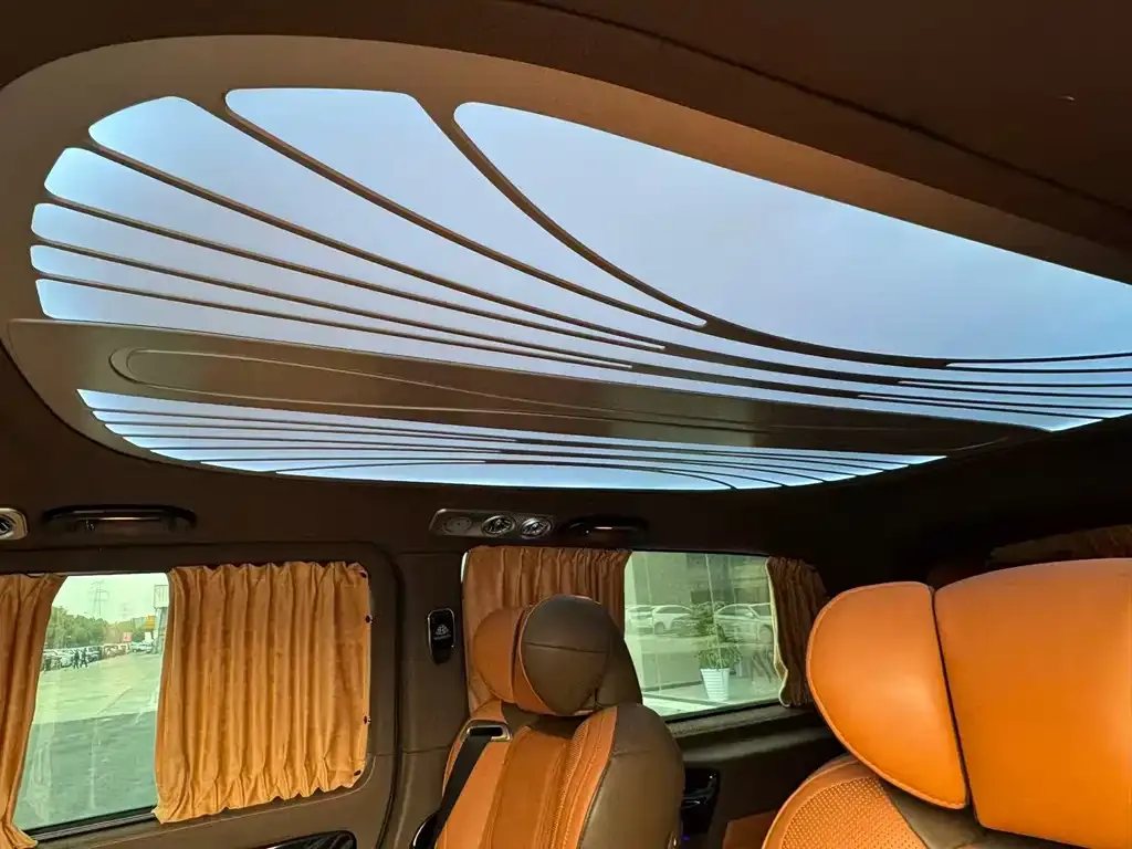 Mercedes-Benz Vito 2023 из CN, фото 9