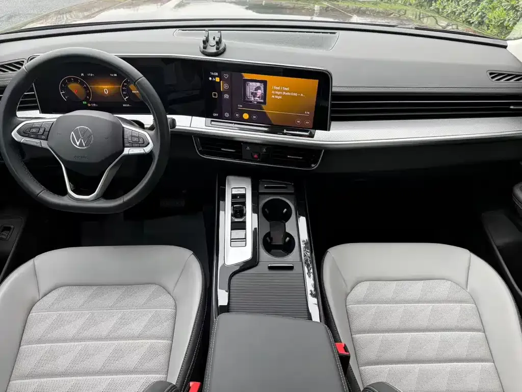 Volkswagen Tavendor 2023 из CN, фото 2