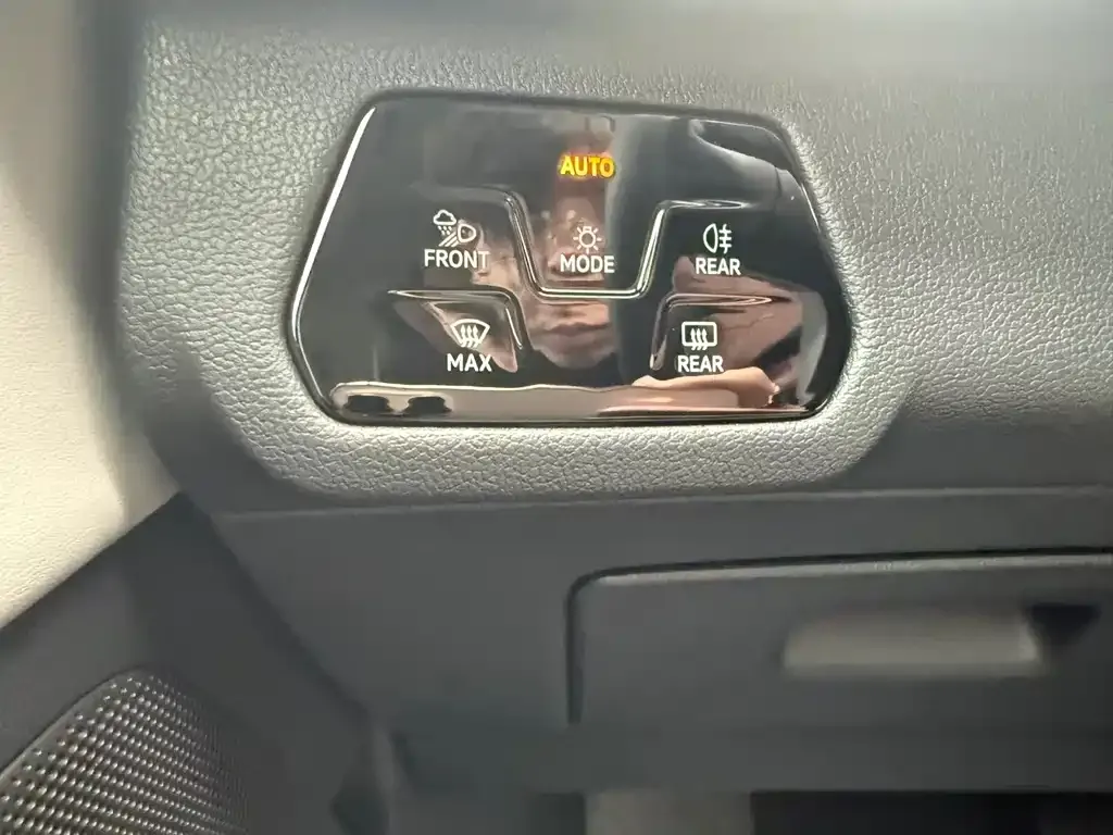 Volkswagen Tavendor 2023 из CN, фото 5