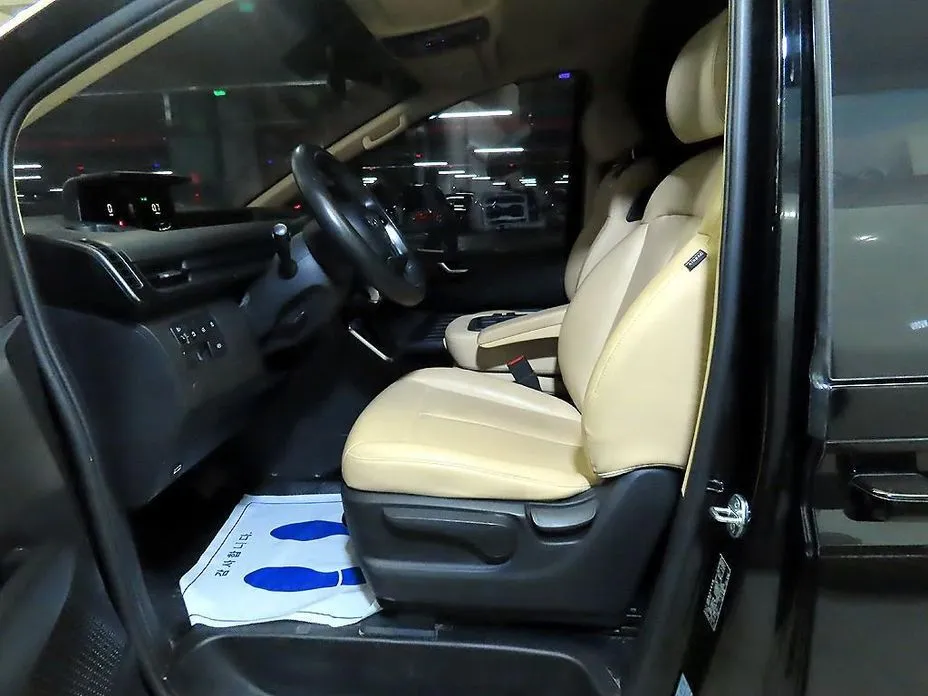 Hyundai Staria 2022 из KR, фото 4