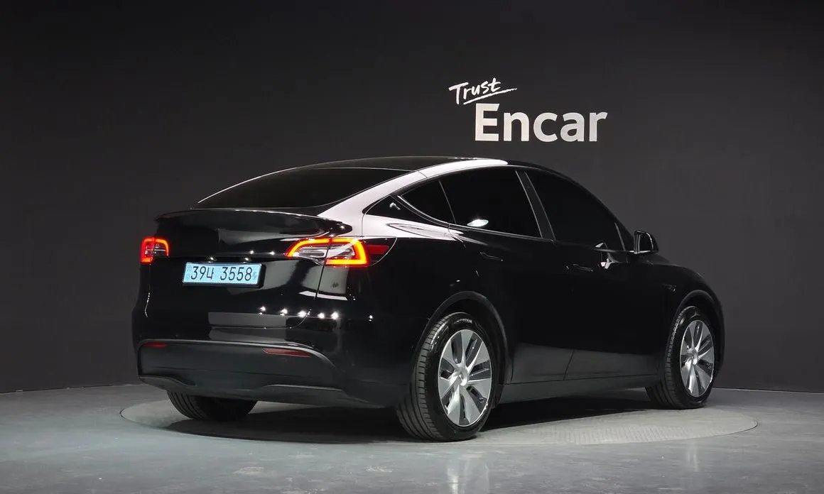 Tesla Model Y 2021 из KR, фото 9