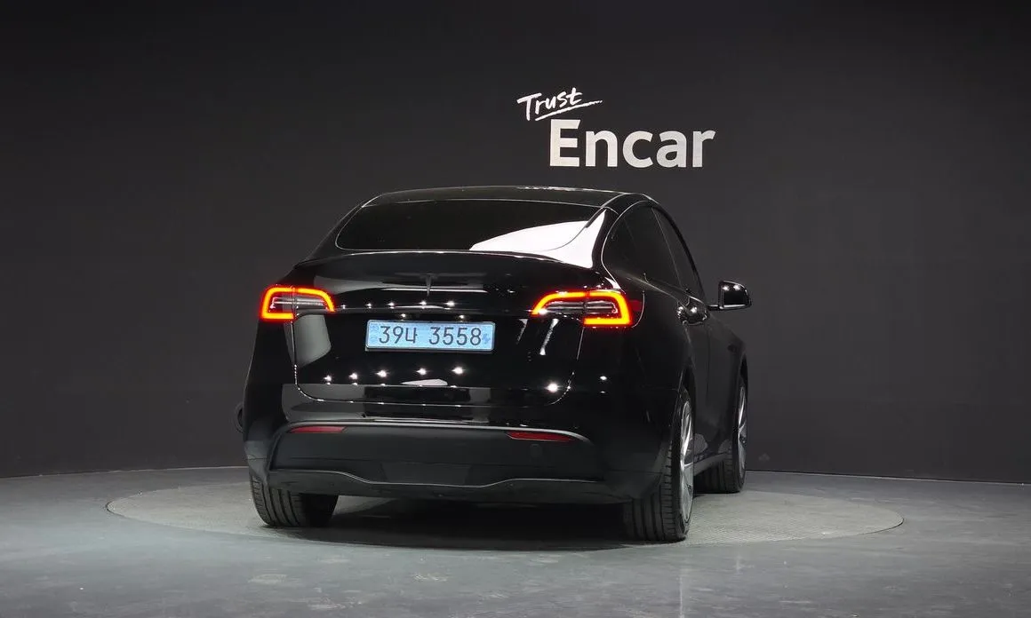 Tesla Model Y 2021 из KR, фото 3