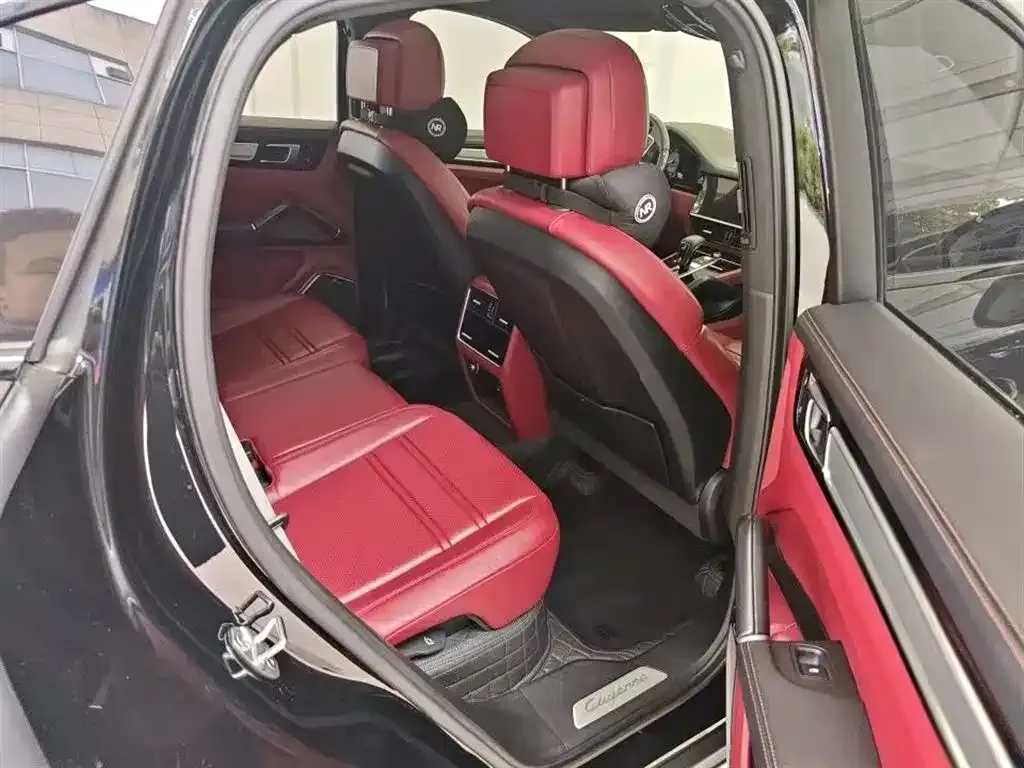 Porsche Cayenne 2023 из CN, фото 8