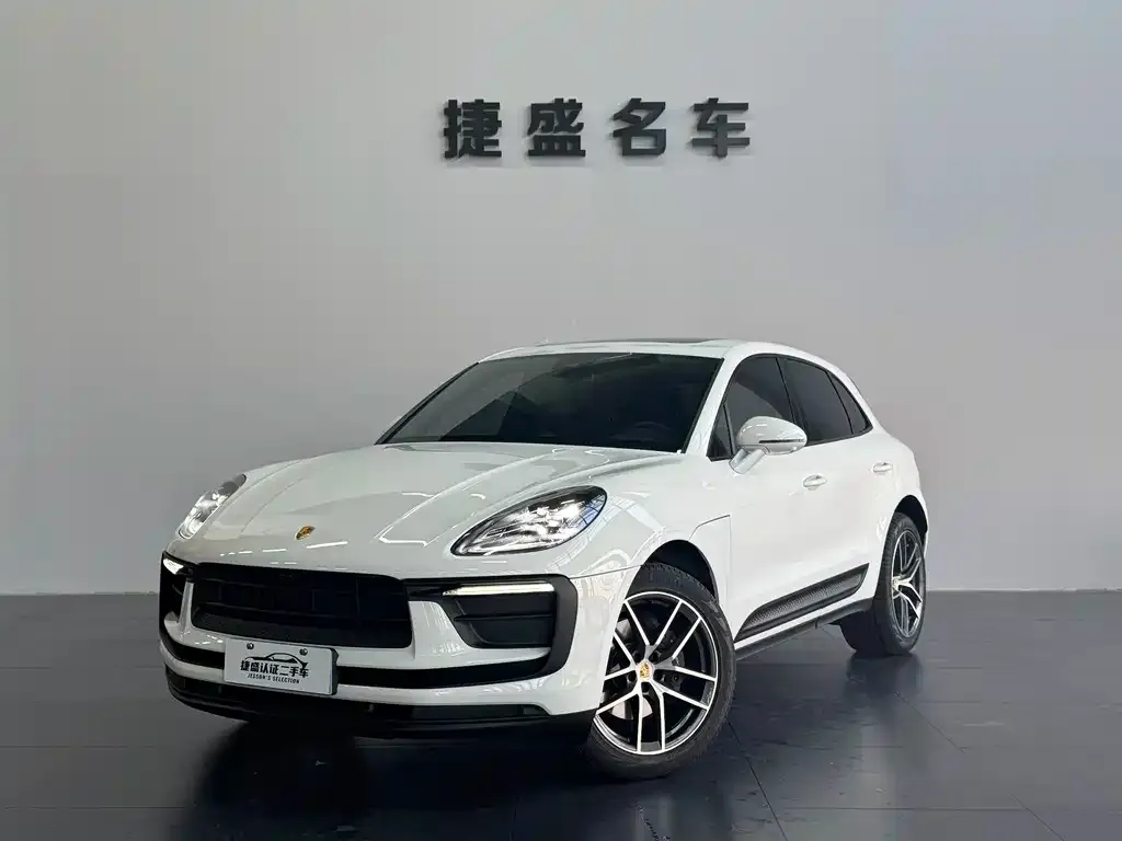 Porsche Macan — фото 1