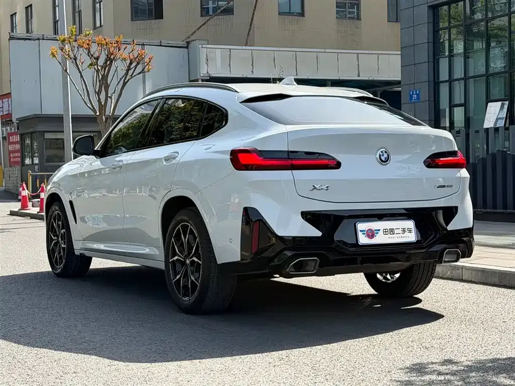 BMW X4 — фото 3