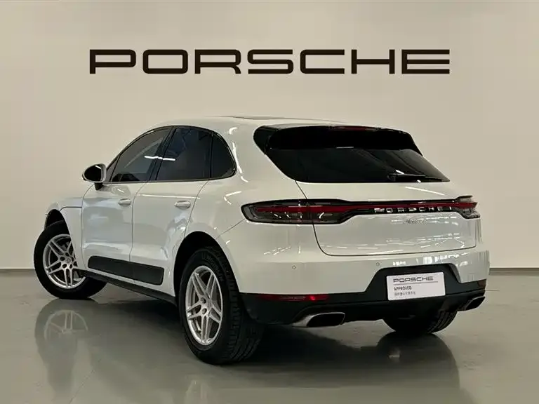 Porsche Macan — фото 7