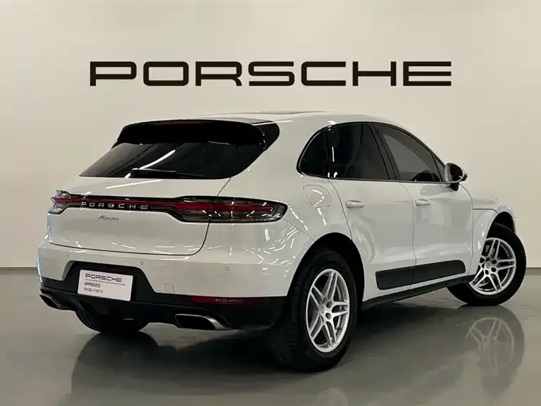 Porsche Macan — фото 5