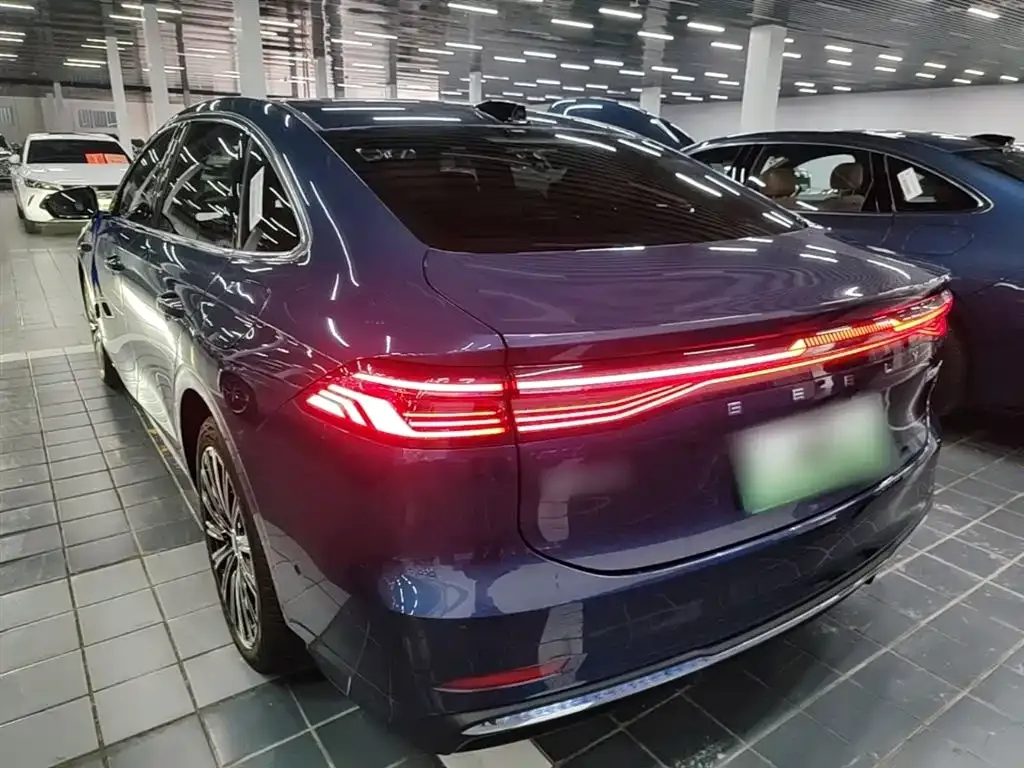 Geely 银河A7 EM — фото 2