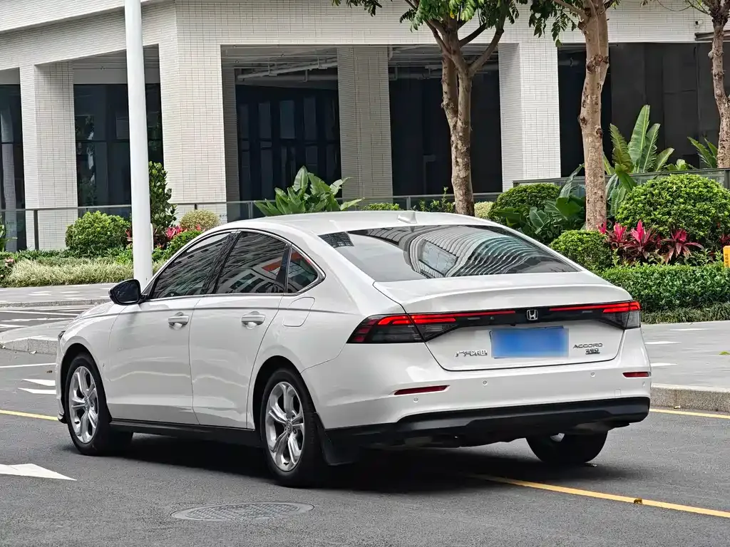 Honda Accord 2023 из CN, фото 9