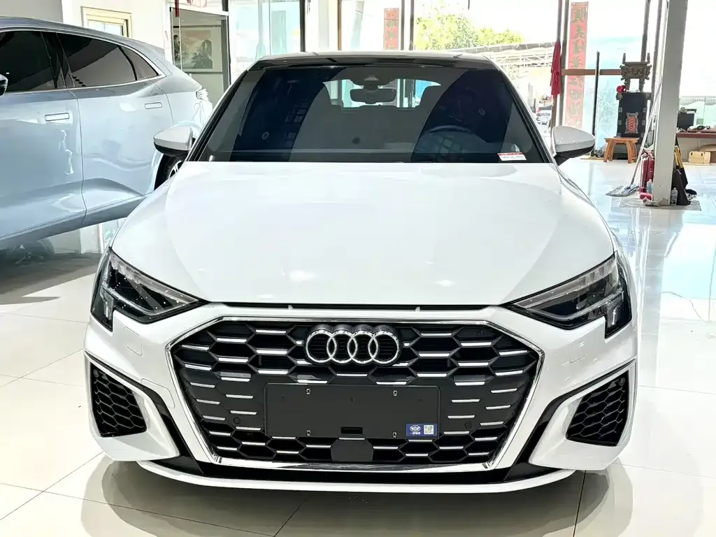 Audi A3 — фото 2