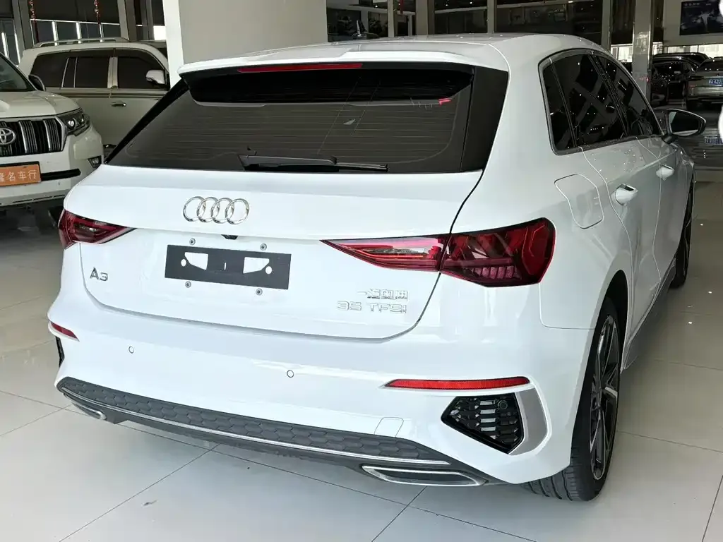 Audi A3 — фото 8