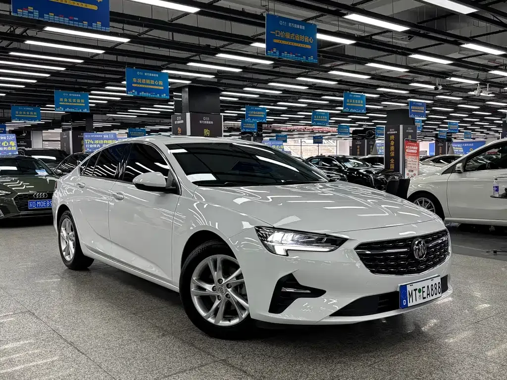 Buick Regal — фото 9