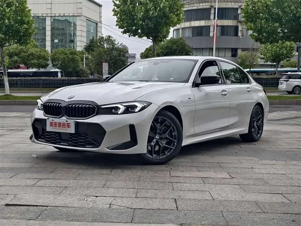 BMW 3 Series — фото 1