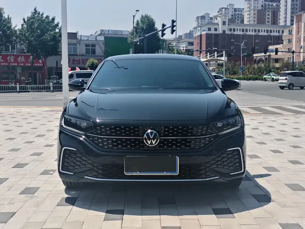 Volkswagen Passat — фото 2