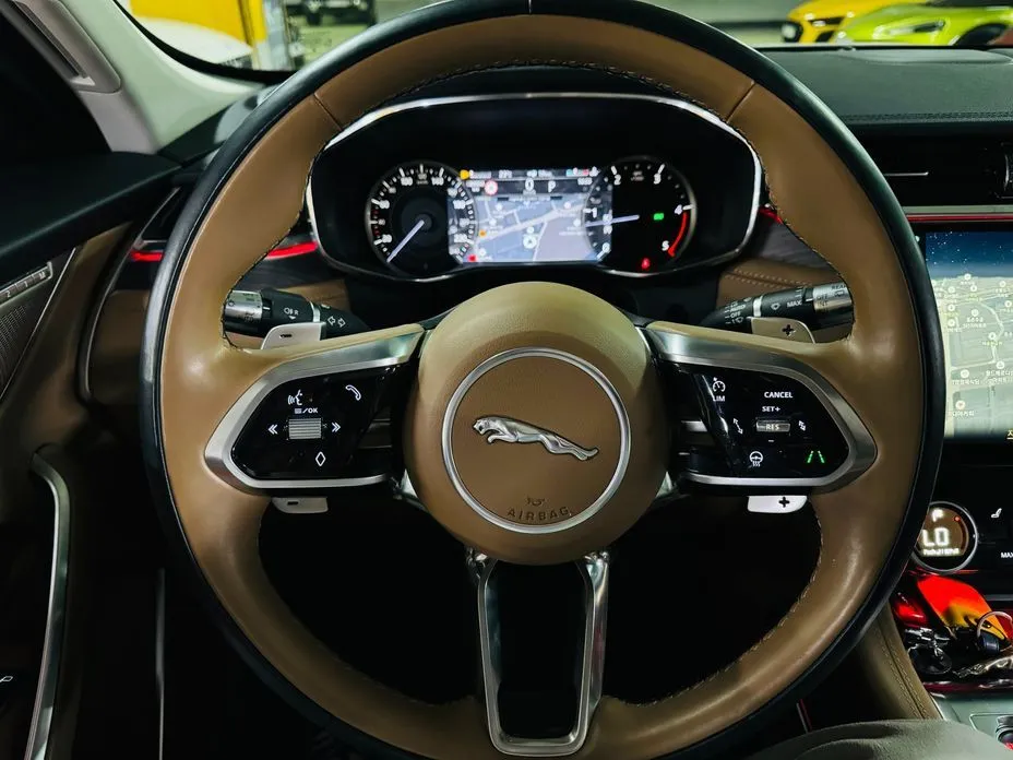Jaguar F-PACE 2022 из KR, фото 4