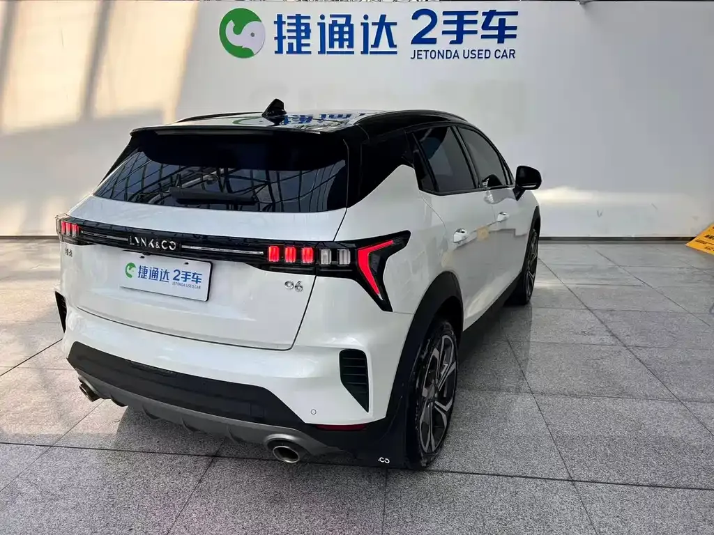 Lynk & Co 06 2023 из CN, фото 4