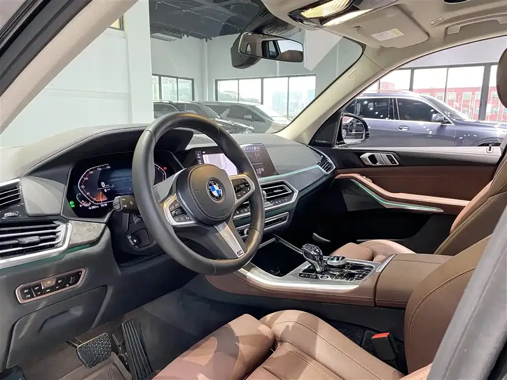 BMW X5 (Import) — фото 8