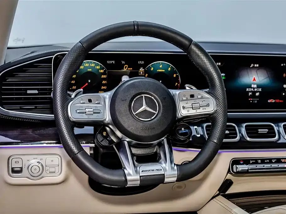 Mercedes-Benz GLE — фото 6