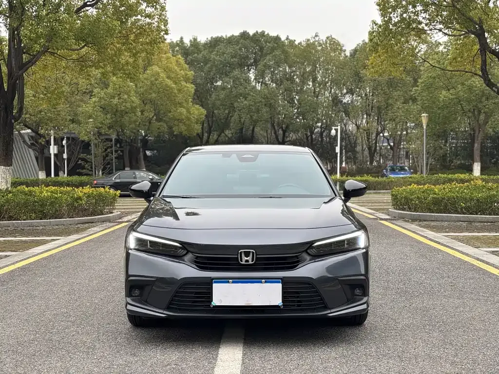 Honda Civic — фото 8
