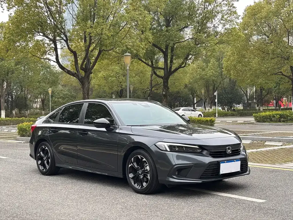 Honda Civic — фото 3