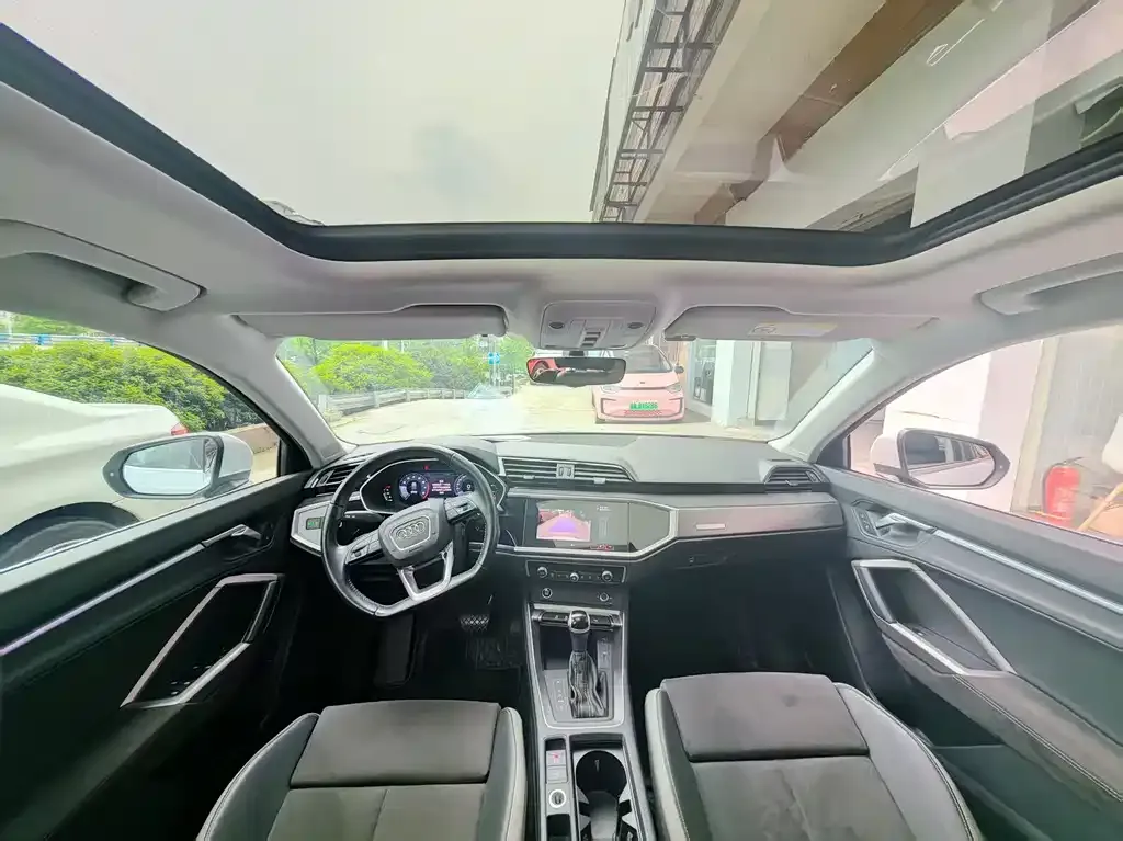 Audi Q3 2021 из CN, фото 5