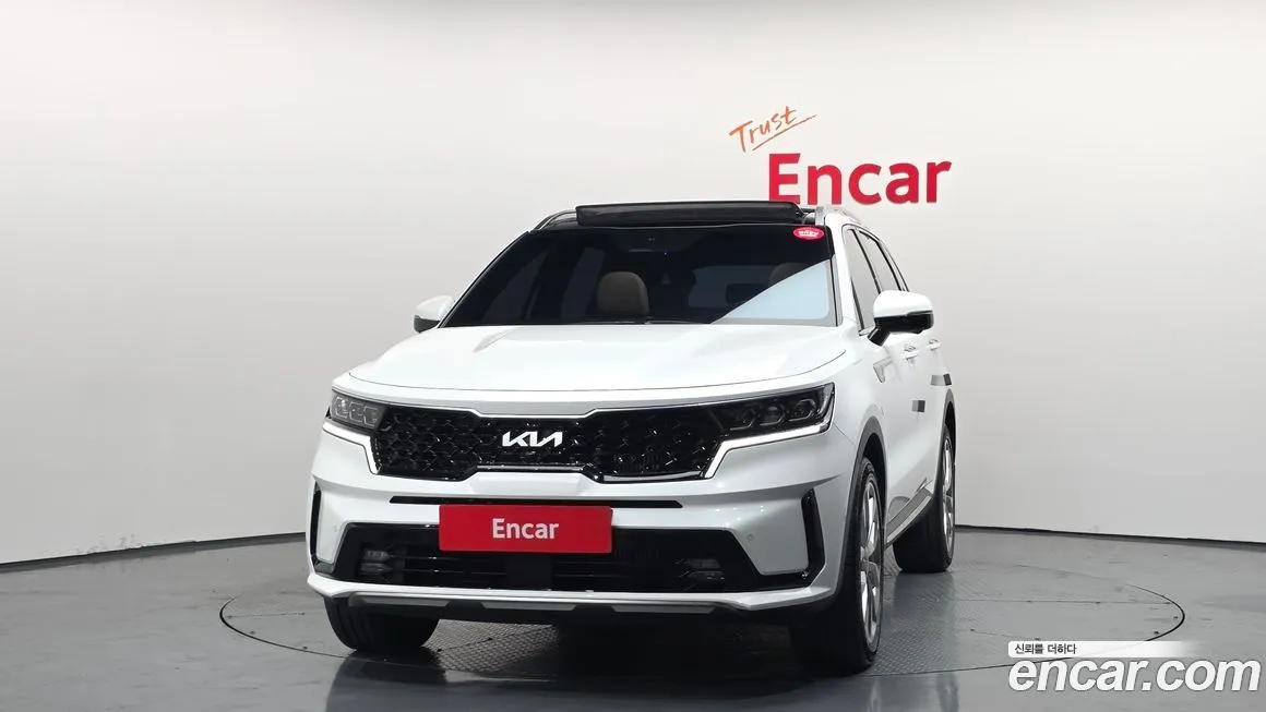 Kia Sorento — фото 5