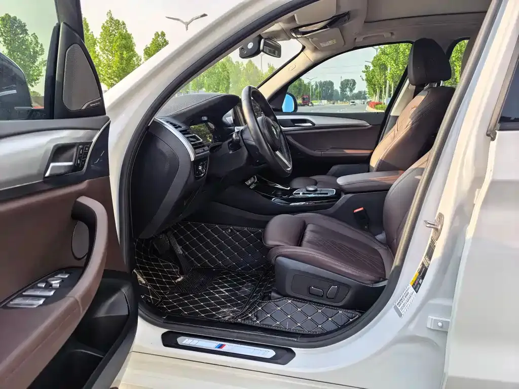 BMW iX3 2024 из CN, фото 4