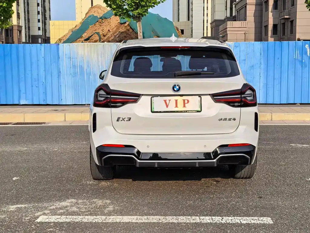BMW iX3 2024 из CN, фото 9
