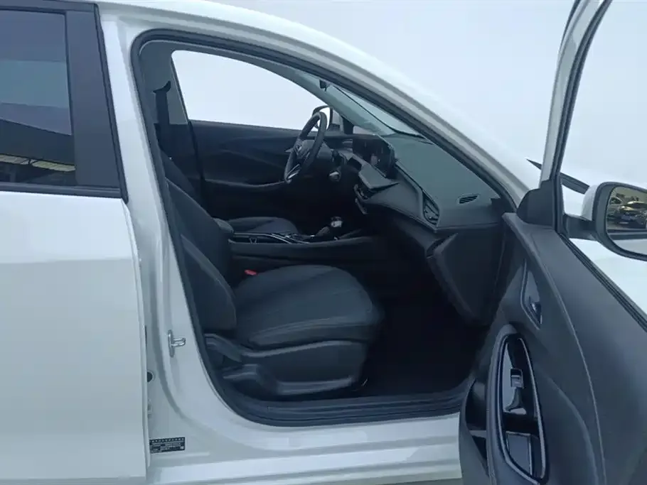 Buick Verano 2025 из CN, фото 6