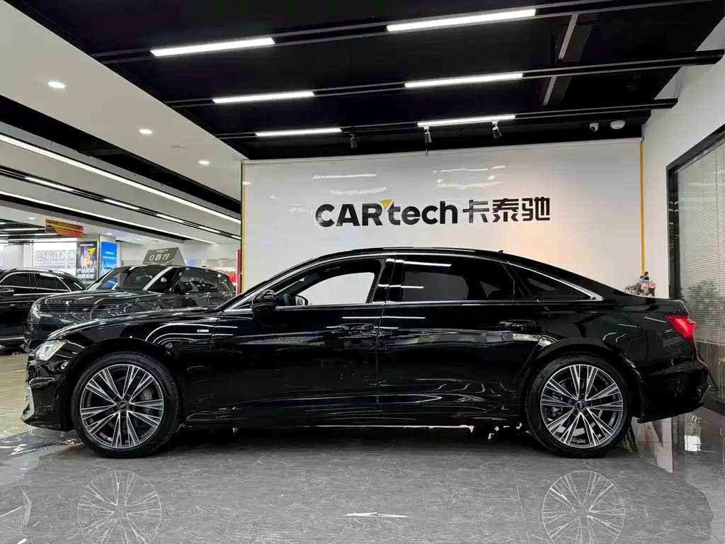 Audi A6L — фото 4