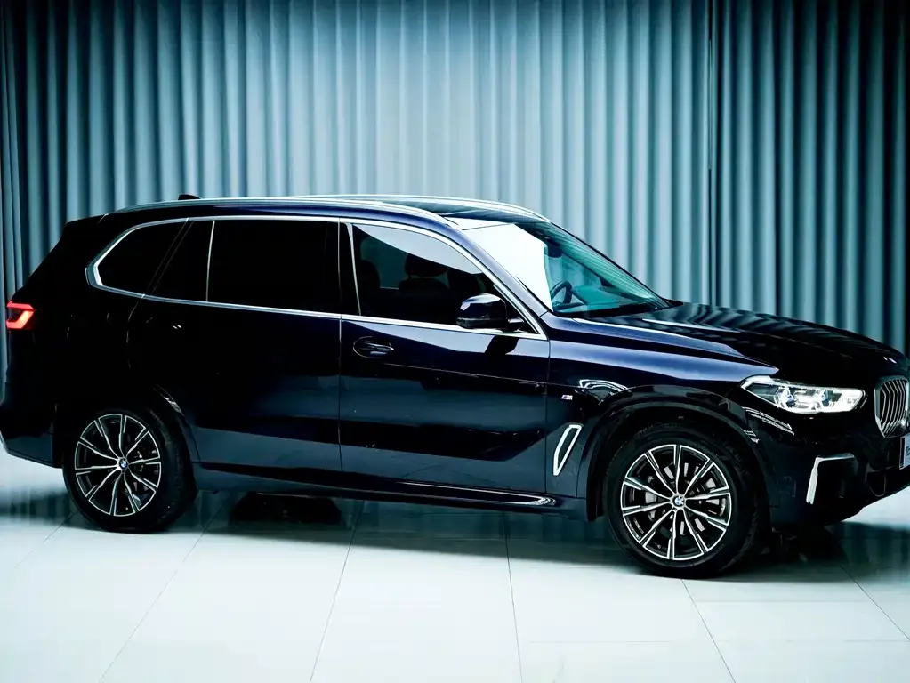 BMW X5 — фото 8