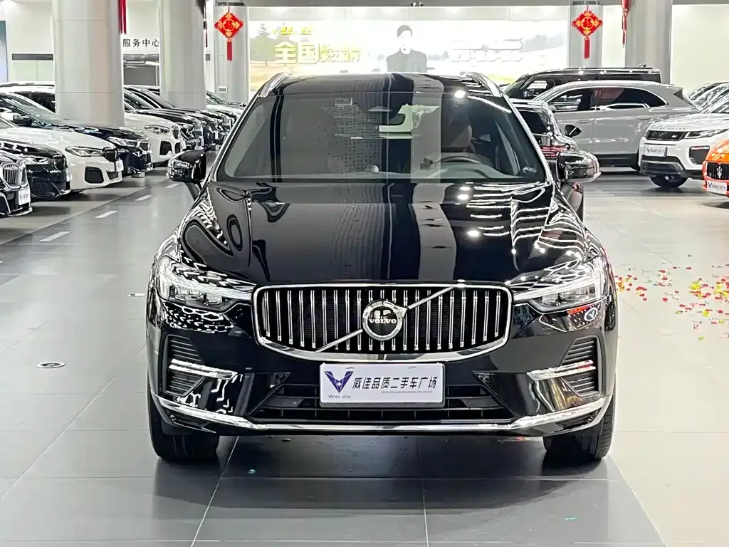 Volvo XC60 2024 из CN, фото 2