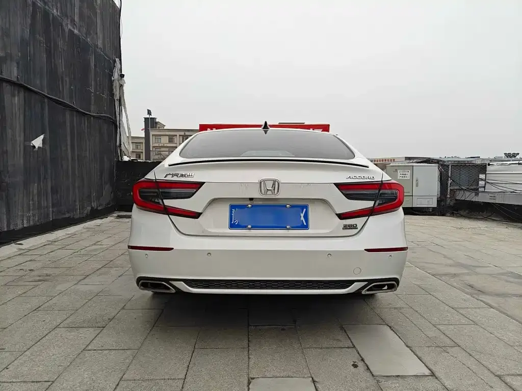 Honda Accord 2022 из CN, фото 7