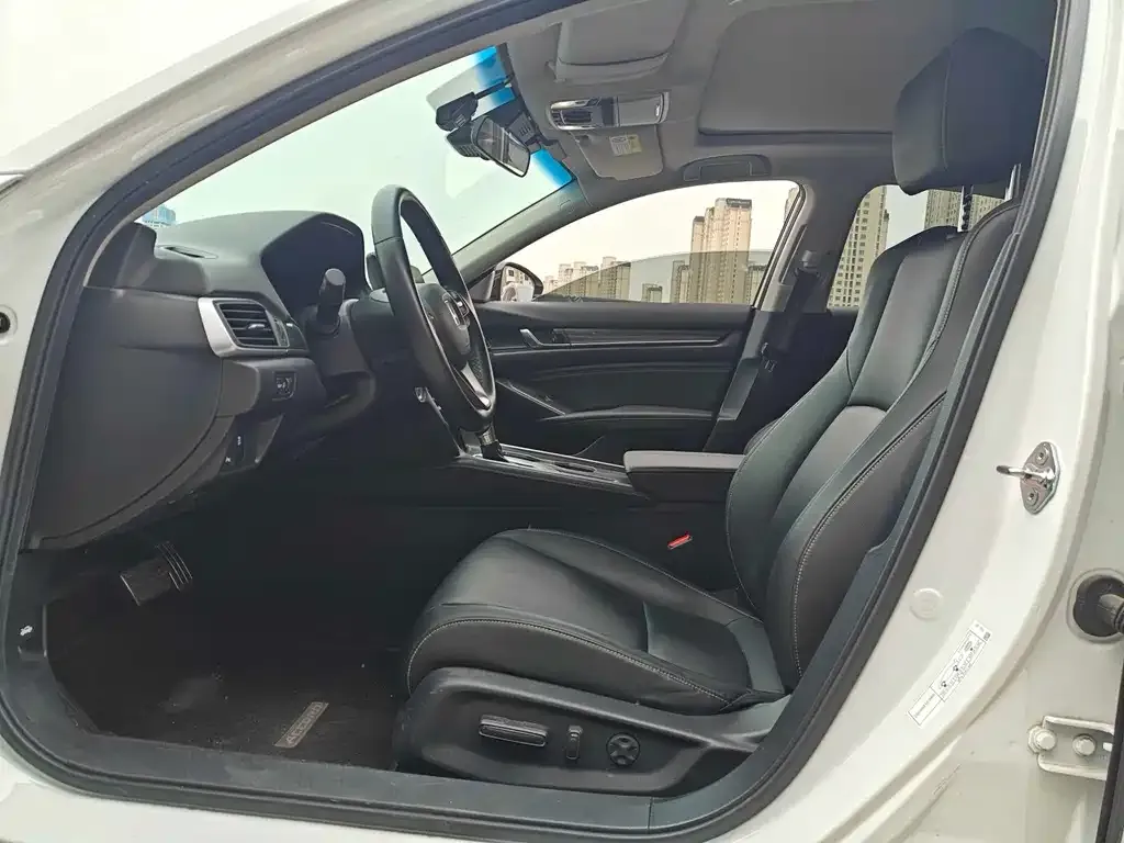 Honda Accord 2022 из CN, фото 5