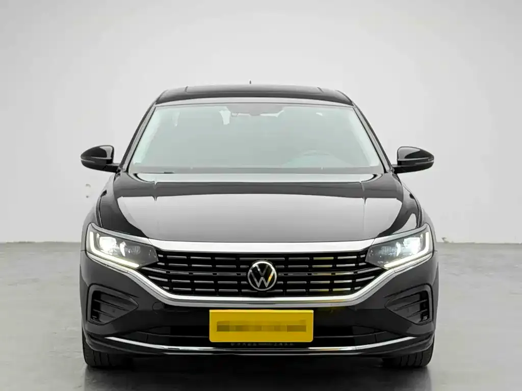 Volkswagen Passat — фото 6