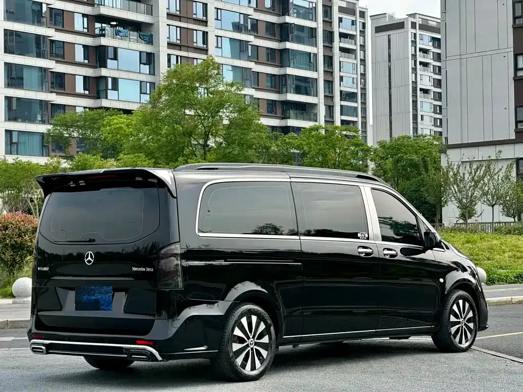 Mercedes-Benz Vito — фото 10