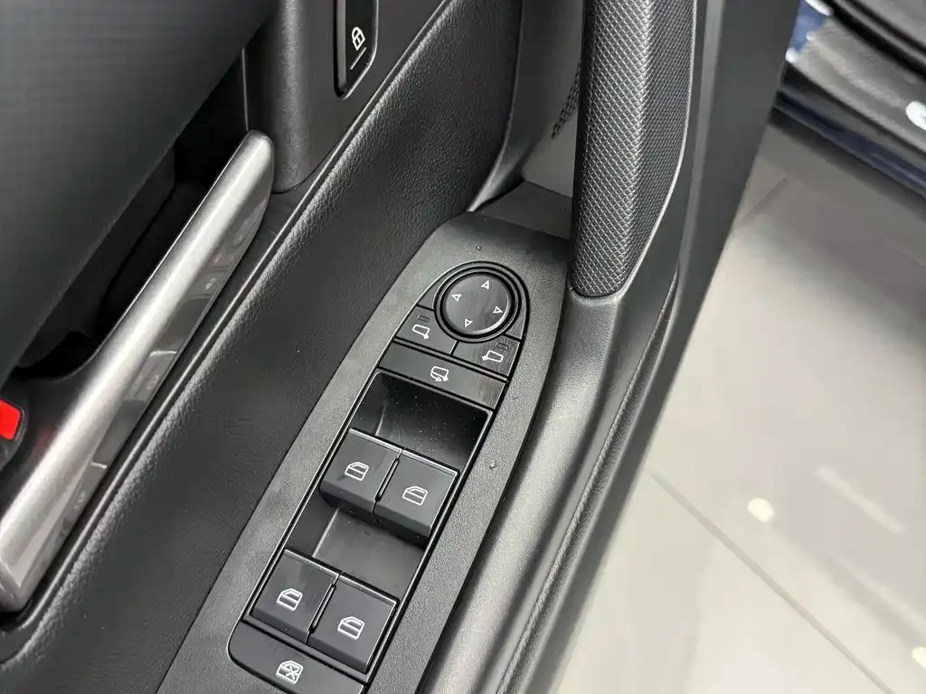 Mazda CX-50 — фото 5