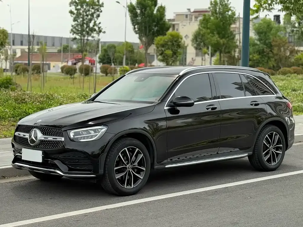 Mercedes-Benz GLC — фото 1
