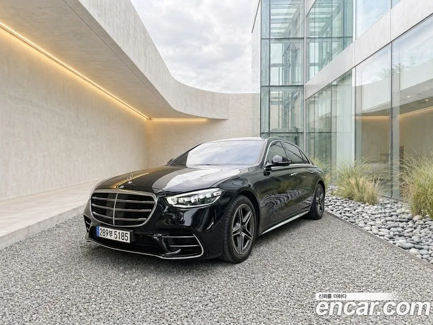 Mercedes-Benz S-Class — фото 1