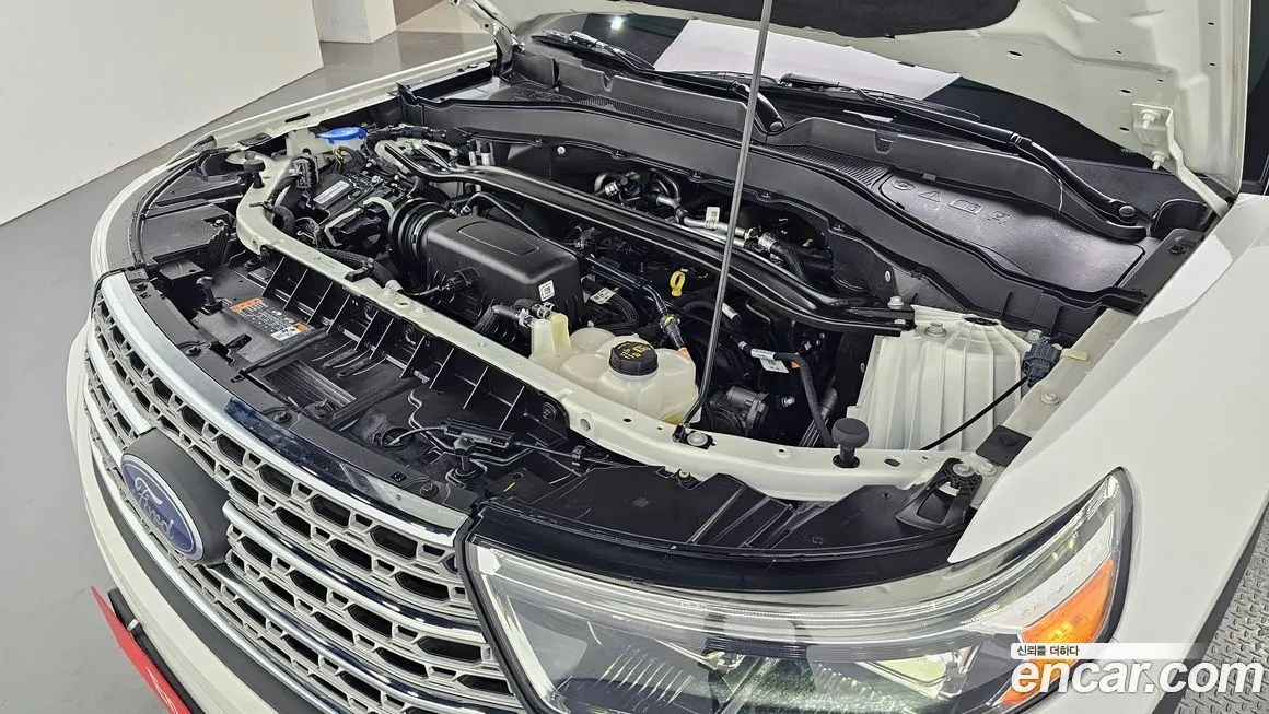 Ford Explorer 2023 из KR, фото 4