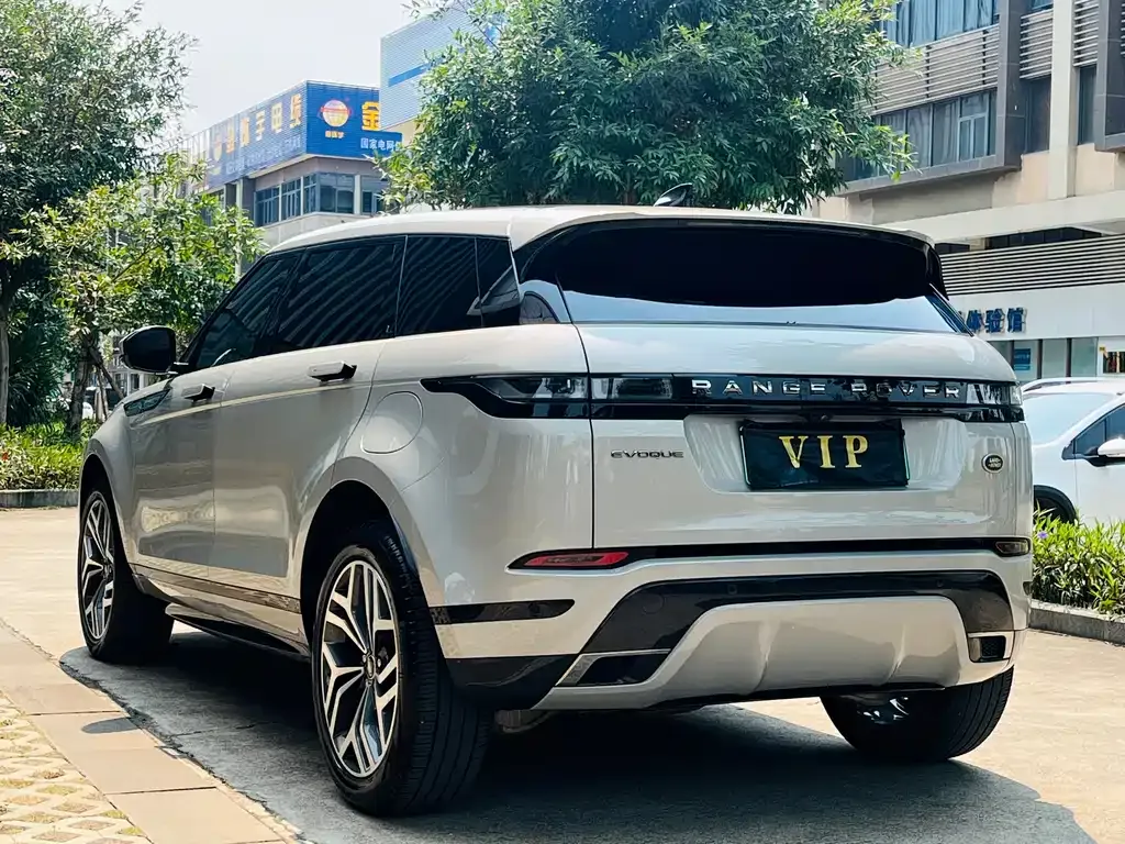 Land Rover Evoque PHEV 2023 из CN, фото 8