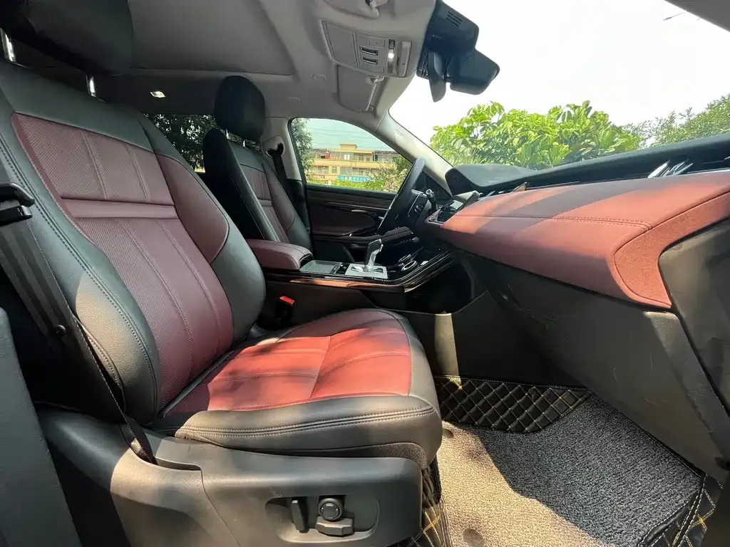 Land Rover Evoque PHEV 2023 из CN, фото 7