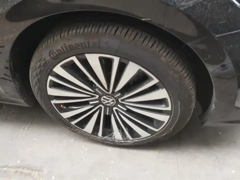 Volkswagen Passat — фото 2