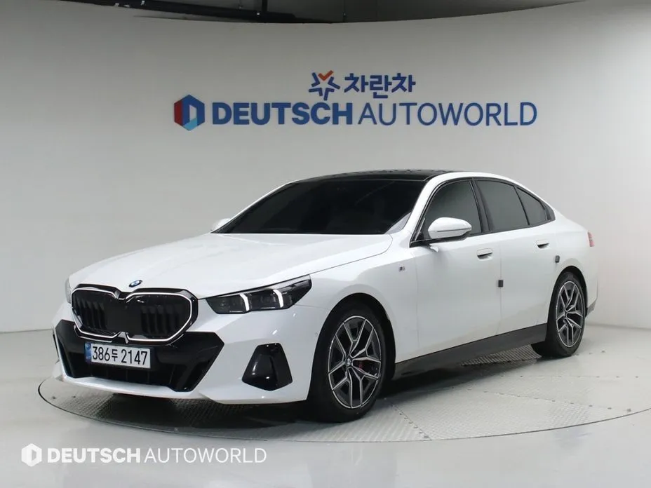 BMW 5-Series 2024 из KR, фото 6