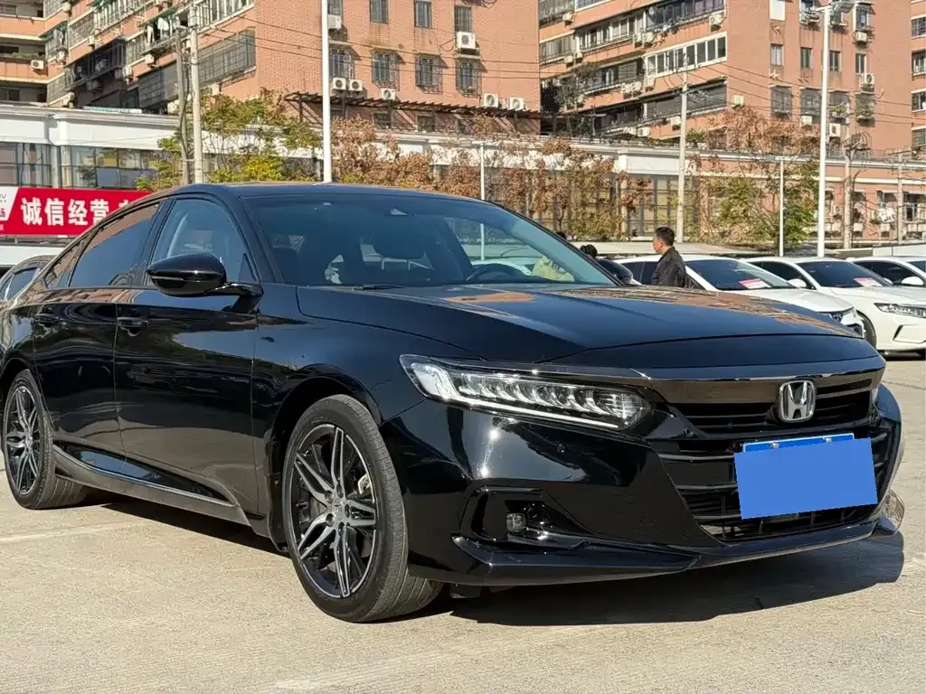 Honda Accord 2023 из CN, фото 7