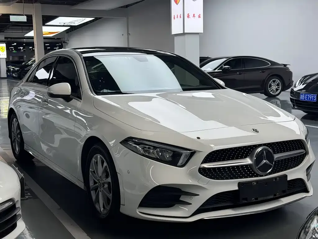 Mercedes-Benz A-Class — фото 5
