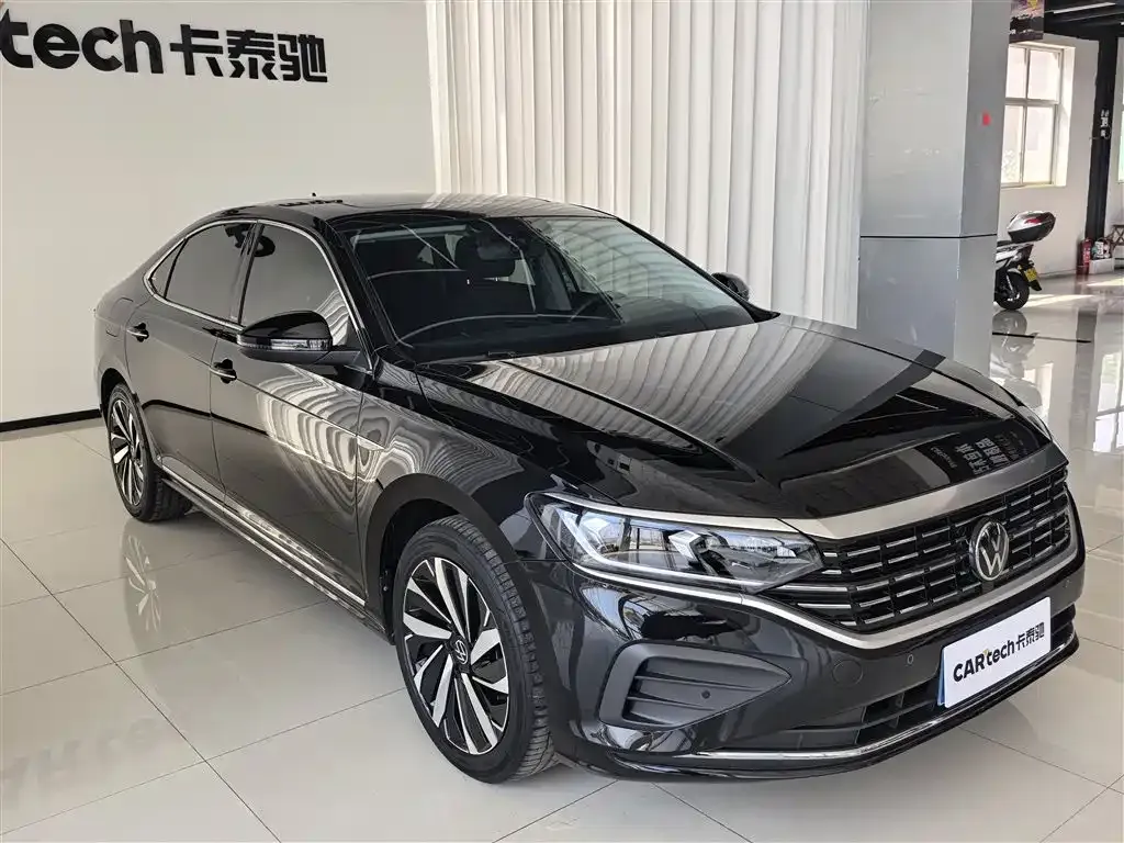 Volkswagen Passat — фото 6