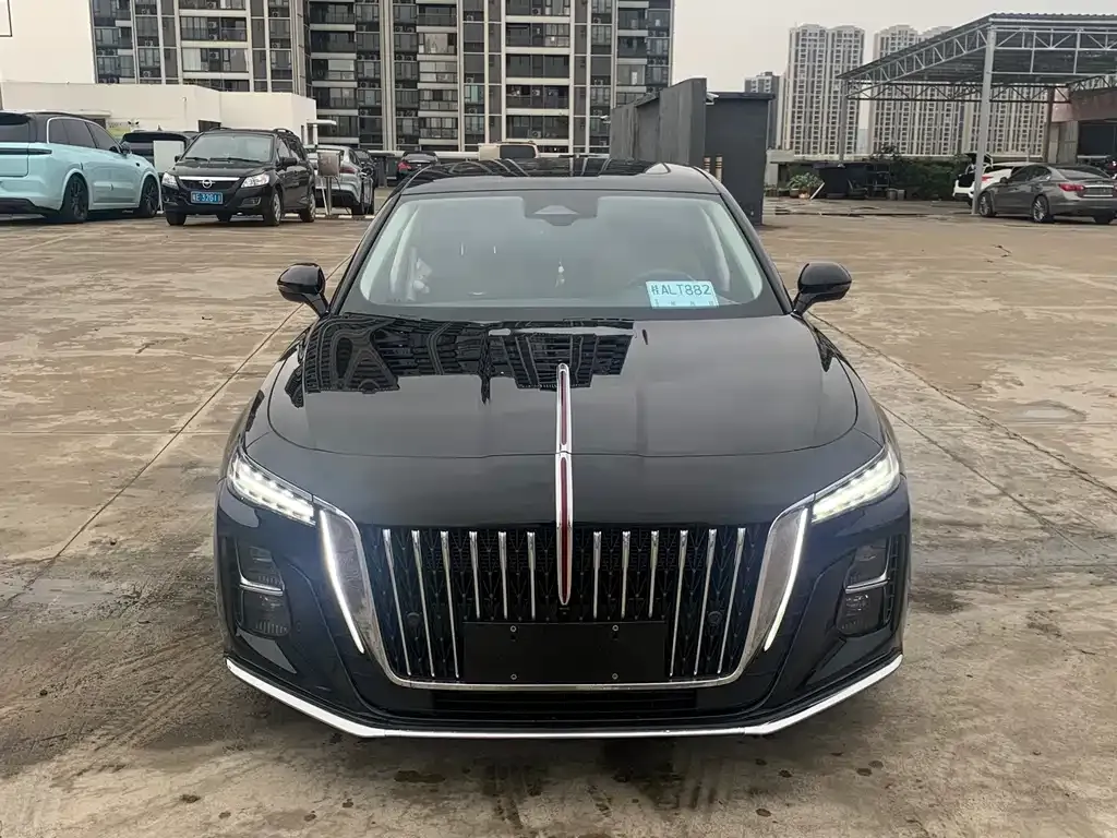 Hongqi H5 — фото 3