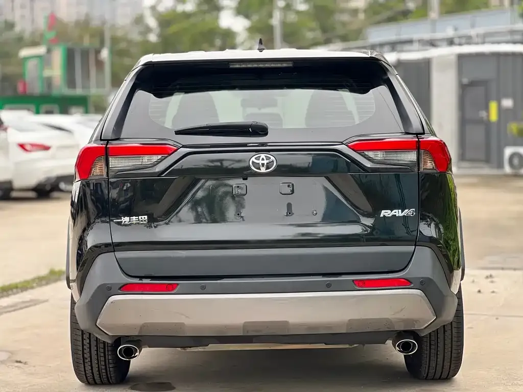 Toyota RAV4 2021 из CN, фото 8